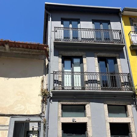 A Muralha OOporto Exterior foto