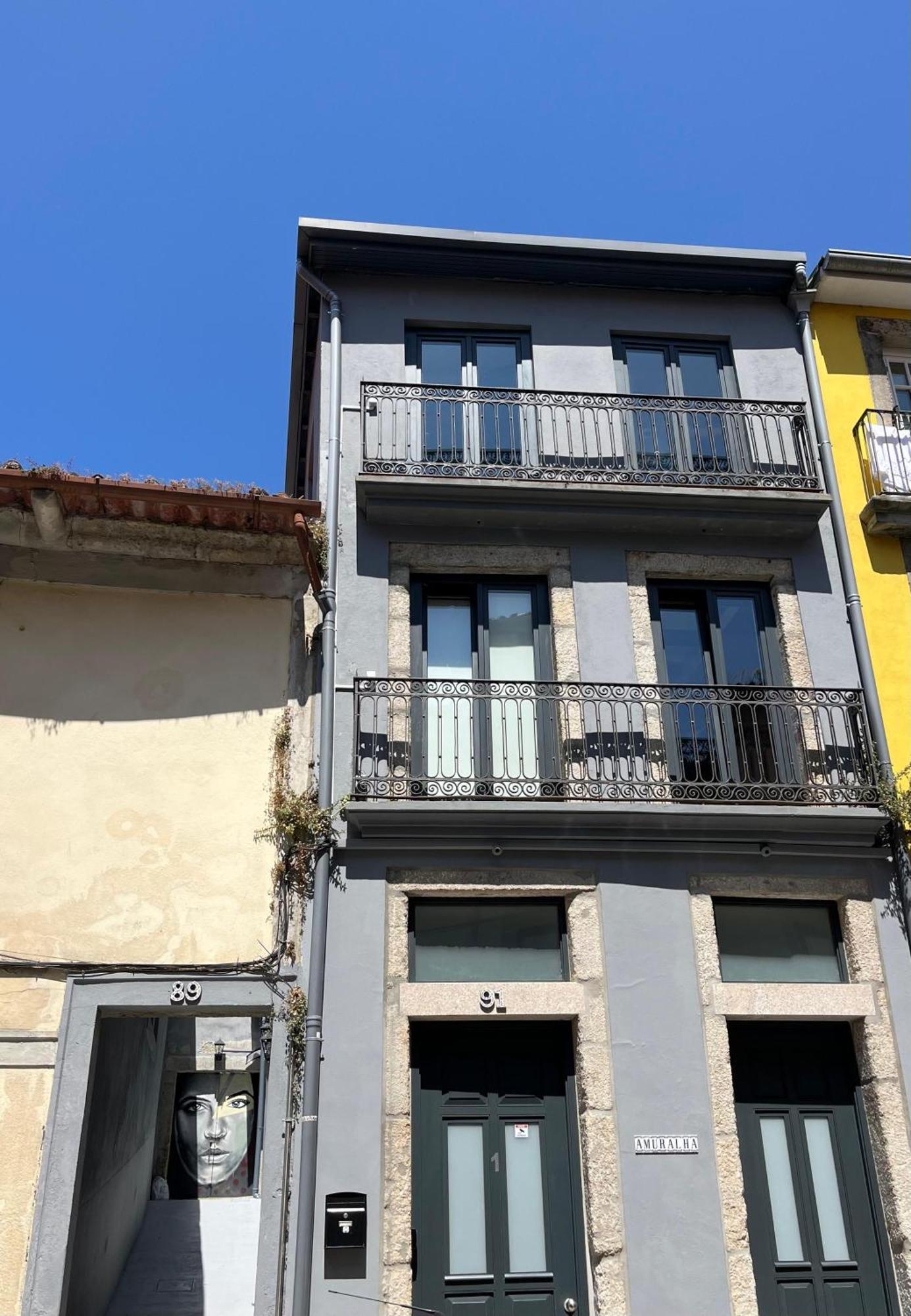 A Muralha OOporto Exterior foto